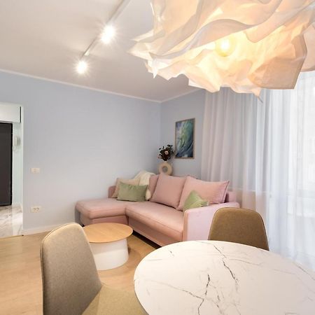 Candy Land Downtown Apartment Bucareste Exterior foto
